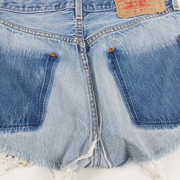 Reformation Levis Reworked 501 Distressed Cut Off Shorts Womens Sz S - Picture 10 of 15